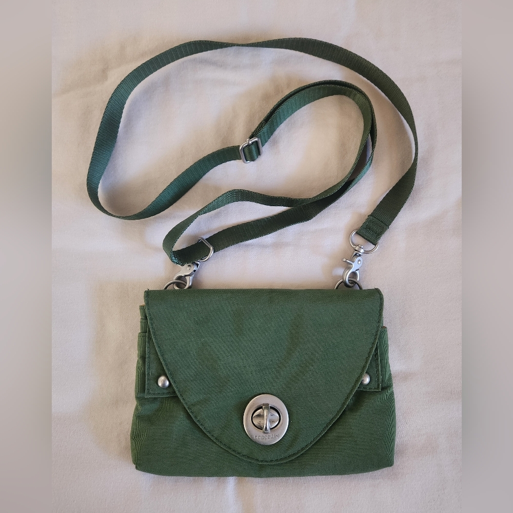 Baggallini Green Mini Convertible Crossbody Bag